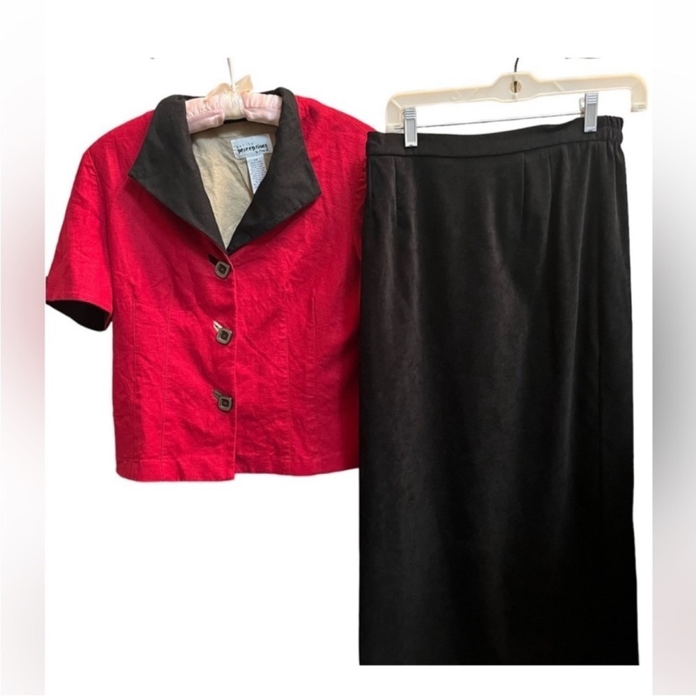 VINTAGE LINEN Petite Perceptions top and poly skirt set 10 petite women red blk